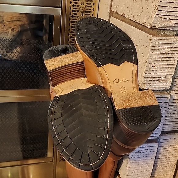 Clarks Knee High Boot - Picture 6 of 11